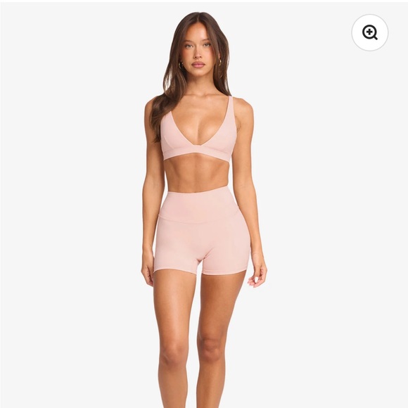 Csb Pants - CSB FORM INVISIBLE SCRUNCH SHORTS 4"